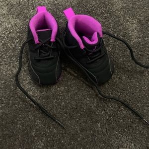 Purple and black Jordan’s never worn